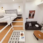 Shanghai Hills & Zinn City Loft Near Metro Line 1 Changshu Rd And Close To Tianzi Fang
